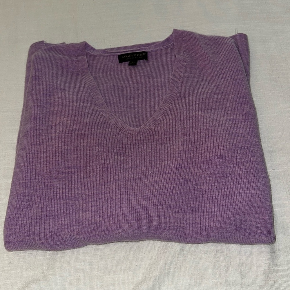 BR ribbed purple vine k sweater
